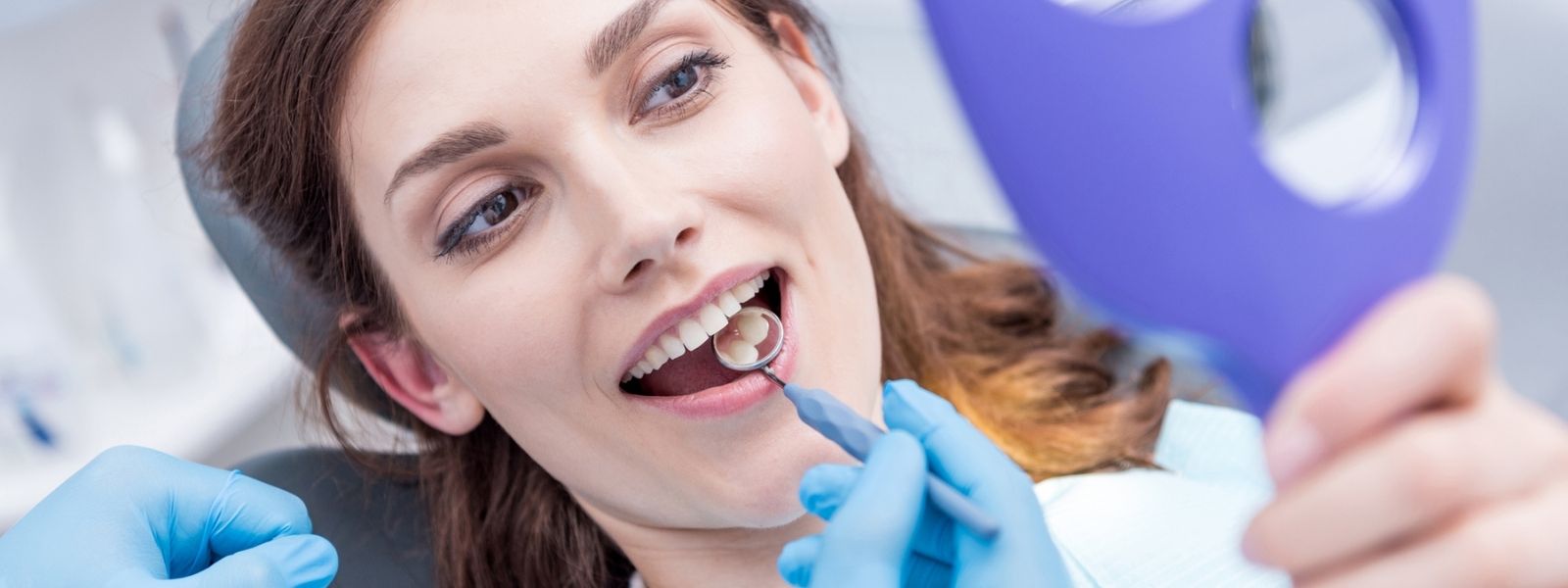 A girl doing her regular dental checkup
